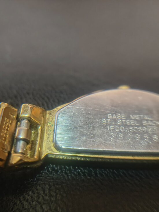 Seiko Half Moon Quartz Watch Women 1F20-5D59  Gold Band Black Dial New Bat Works main image 8